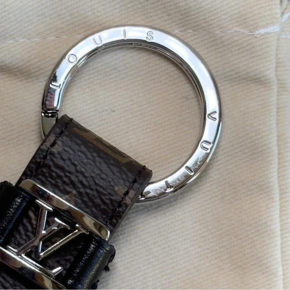 Louis Vuitton Dragonne Keychain Holder LV Hardware, Monogram Checkered Black - Picture 4 of 6